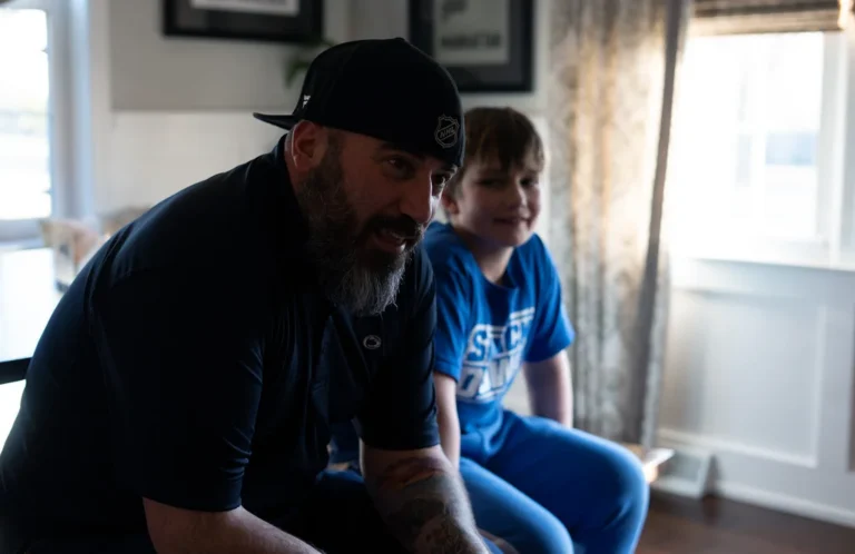 التحفيز العميق للدماغ.. حينما يعيد العلم "الألوان" لمرضى الاكتئاب